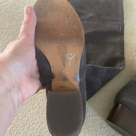 BP Tige En Cuir over the knee charcoalsuede gray boots size 8, gentle use trendy - Picture 6 of 7